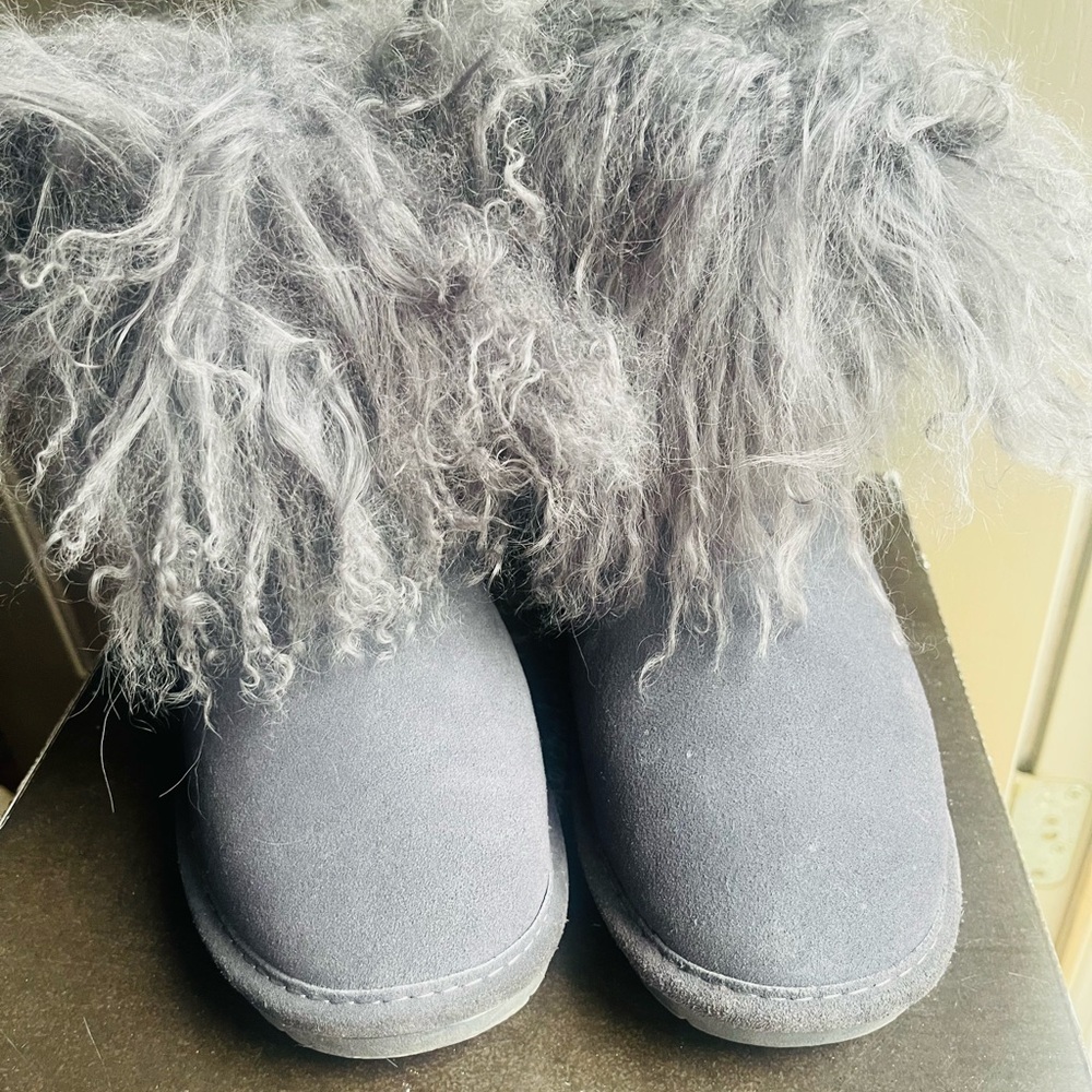 Bearpaw booties charcoal curly lamb fur round toe boots